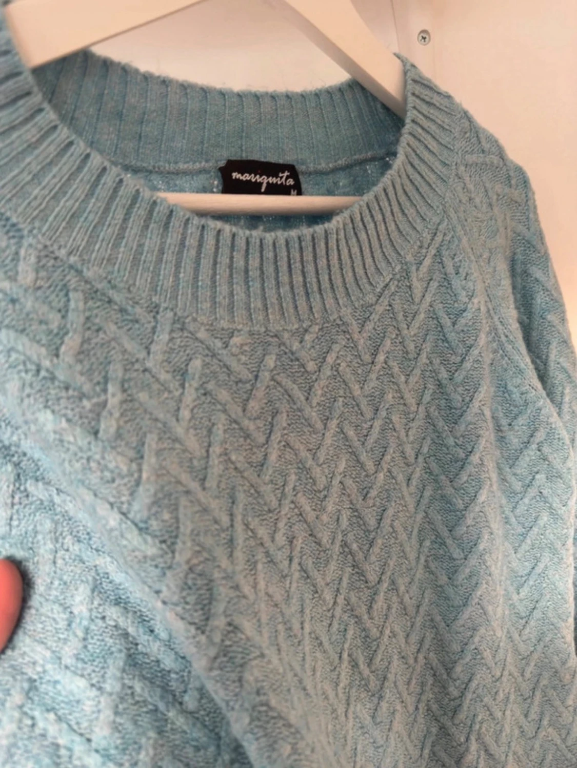 Ljusblå stickad tröja  - 1