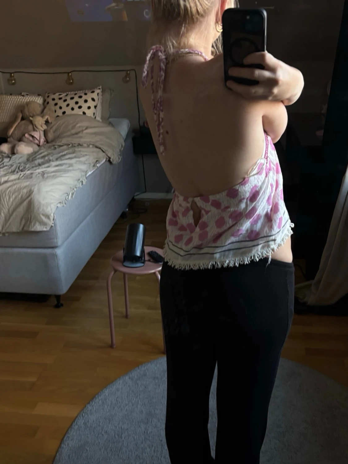 Prickig halterneck linnetopp - 2