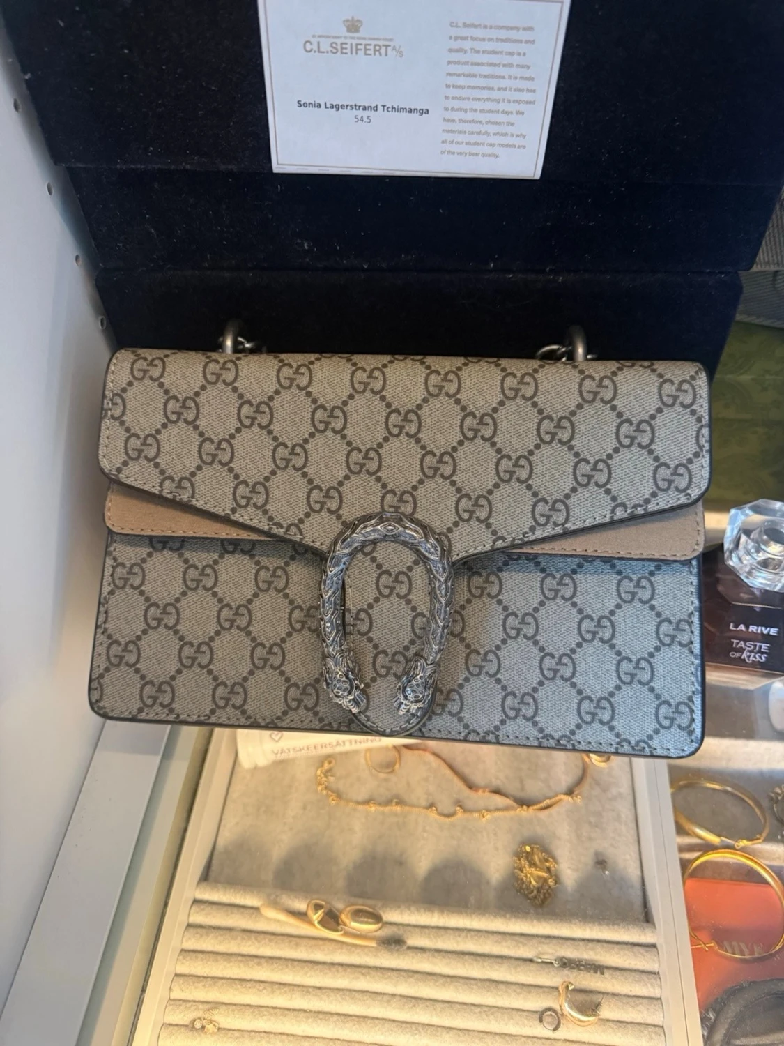 Jättefin väska dionysus  - 2