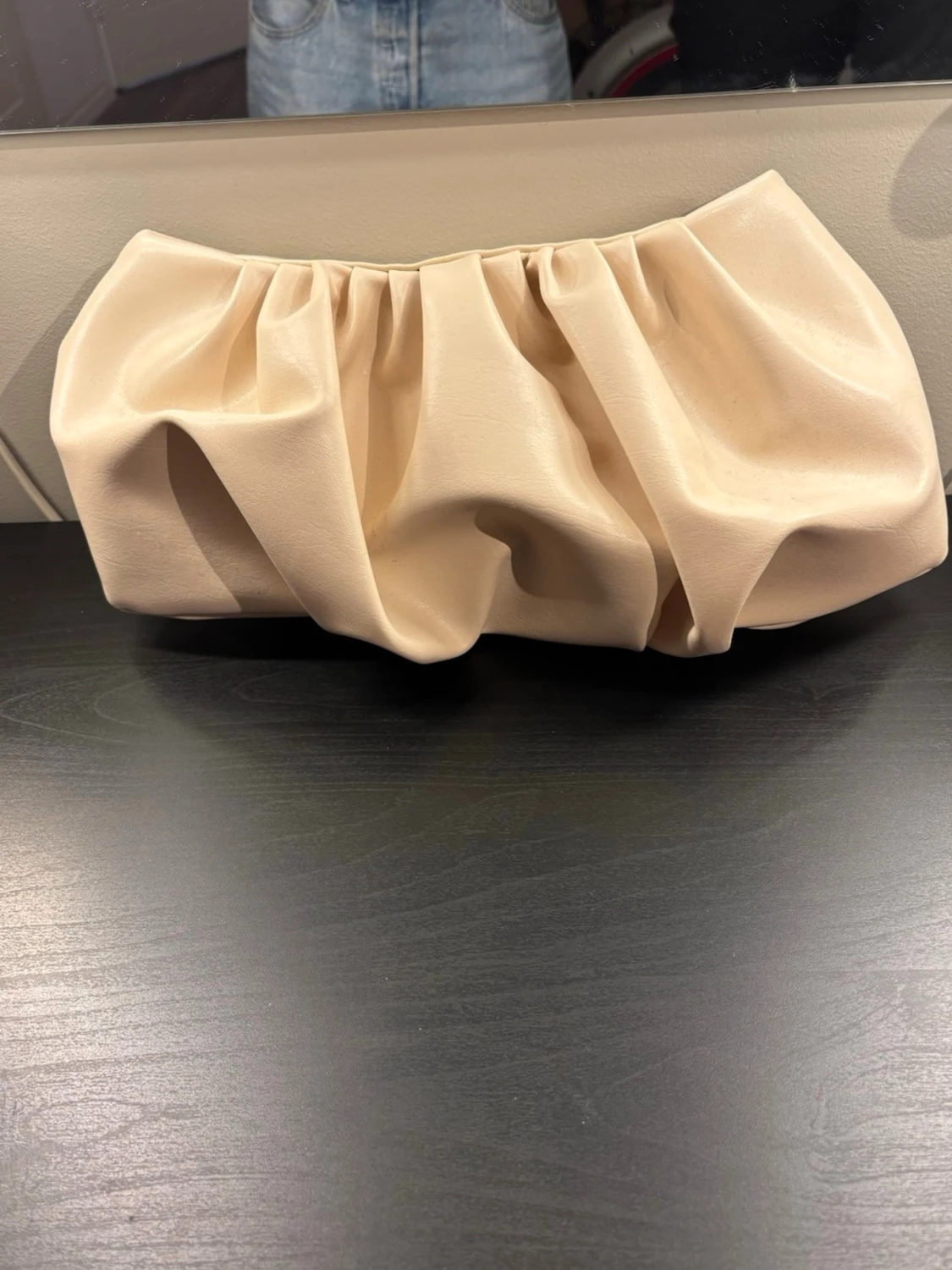 Beige kuvertväska från LXA