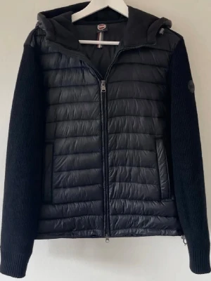 Svart Cardigan  från Colmar - Svart Cardigan från Colmar (48) (Skick 10/10) Äkta! (La ut igen)