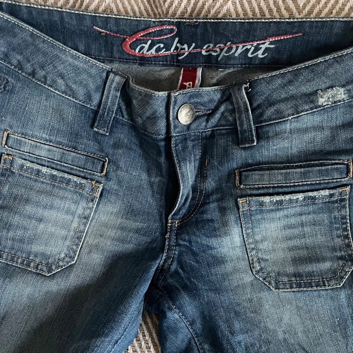 Blå bootcut jeans från Esprit - 2