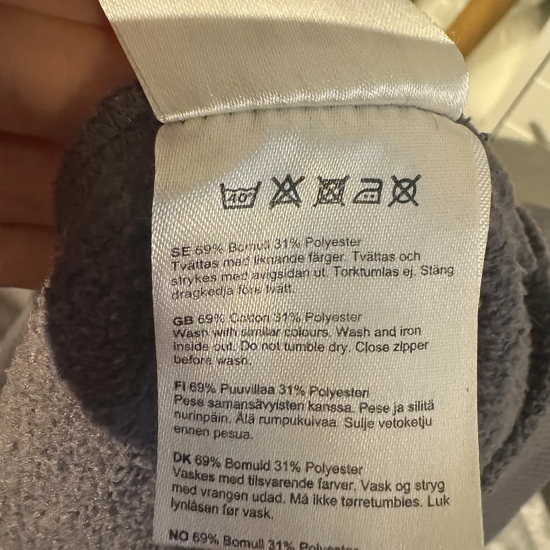 Mörkgrå hoodie från 157, storlek XS - 2