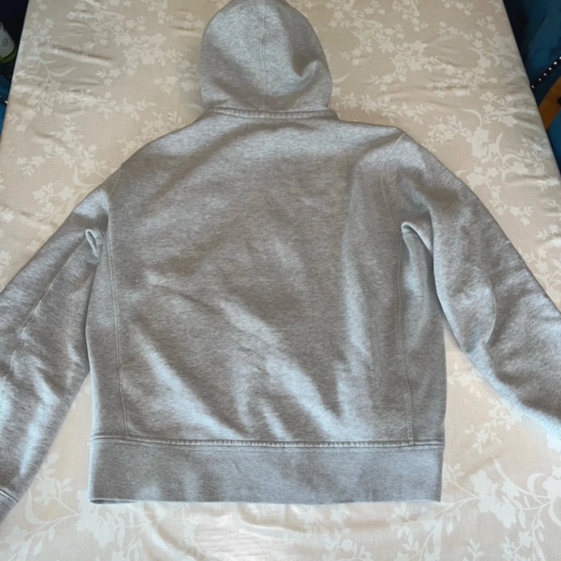 Grå hoodie från Polo Ralph Lauren M - 1