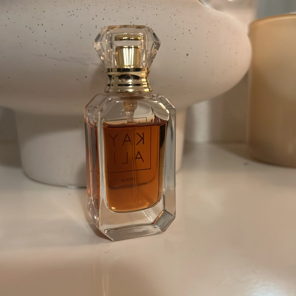 Kayali Utopia Vanilla Coco Parfym - 1