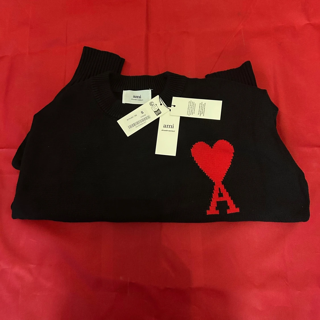 Svart stickad tröja från Ami Paris