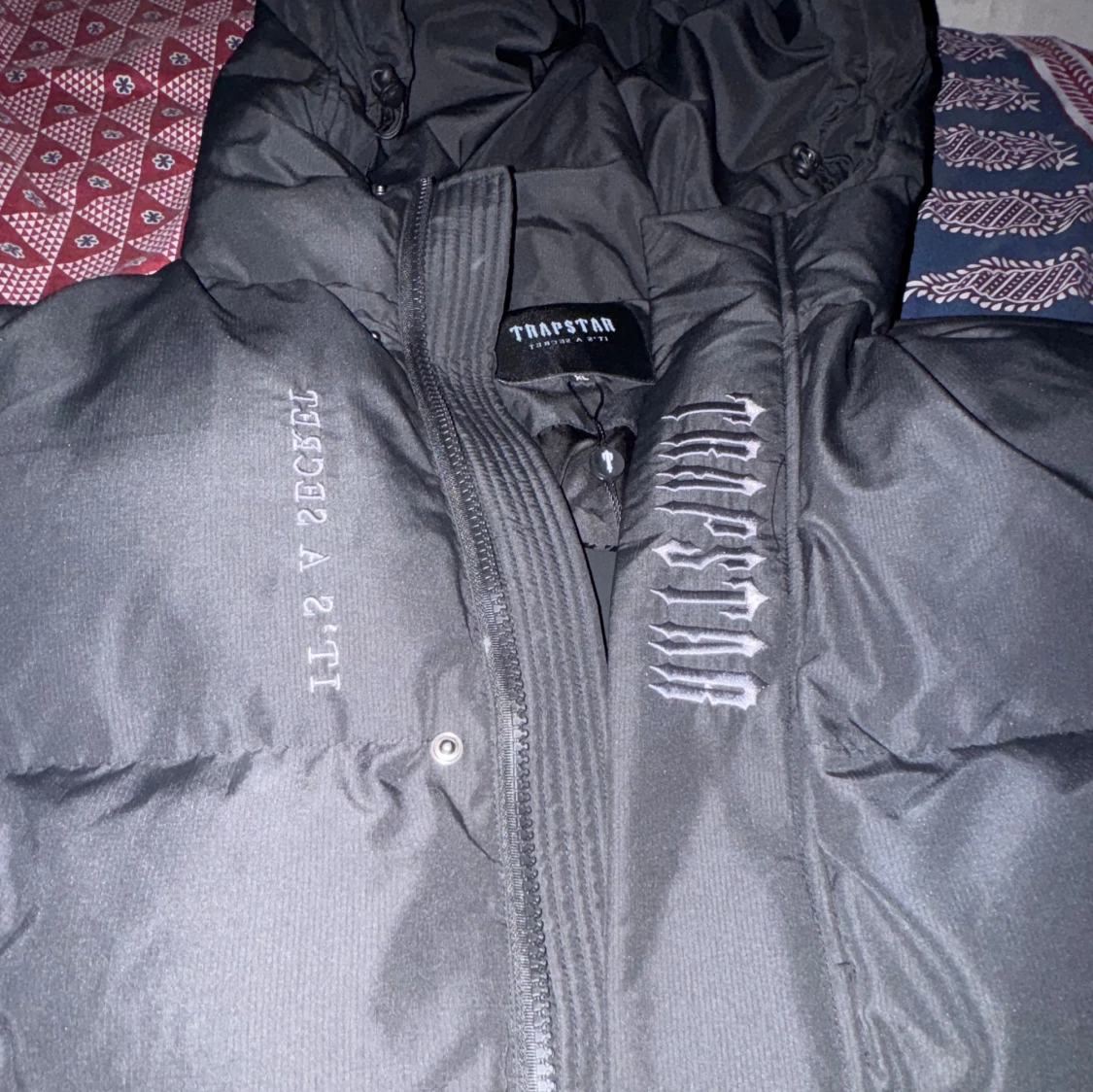 Svart pufferjacka från Trapstar XL - 2