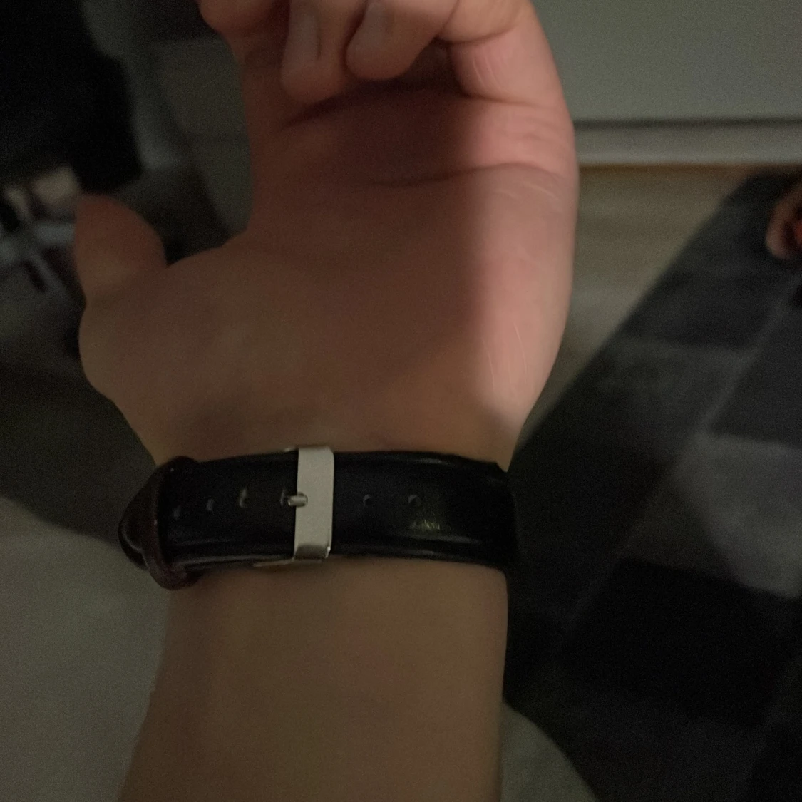 Longines svart klocka med blå urtavla - 2