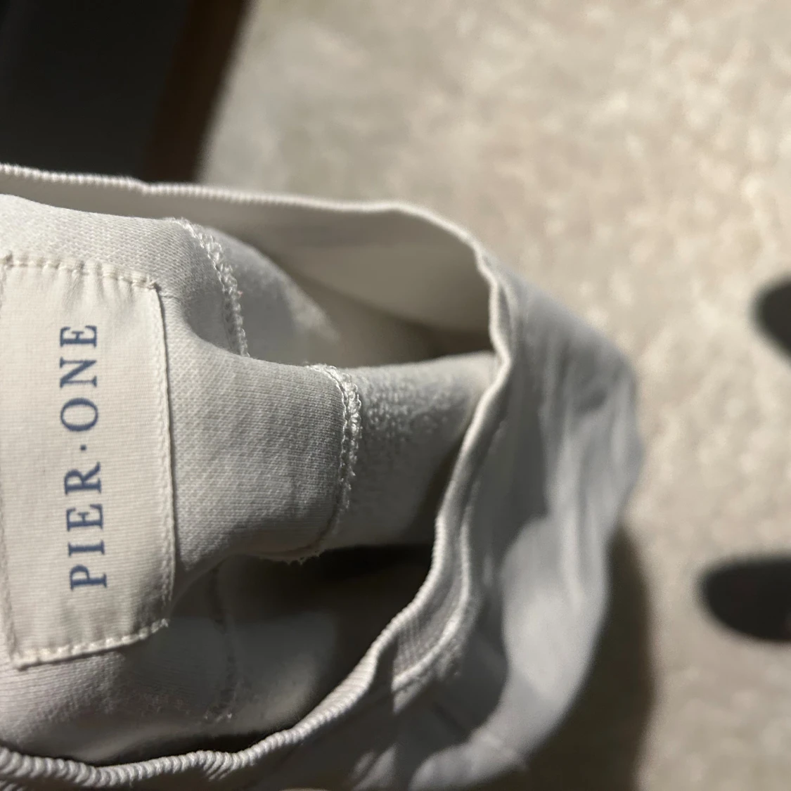 Ljusgrå sweatshirt från Pier One - 2