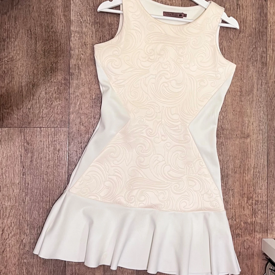 Vit kortklänning från Villa Hysé