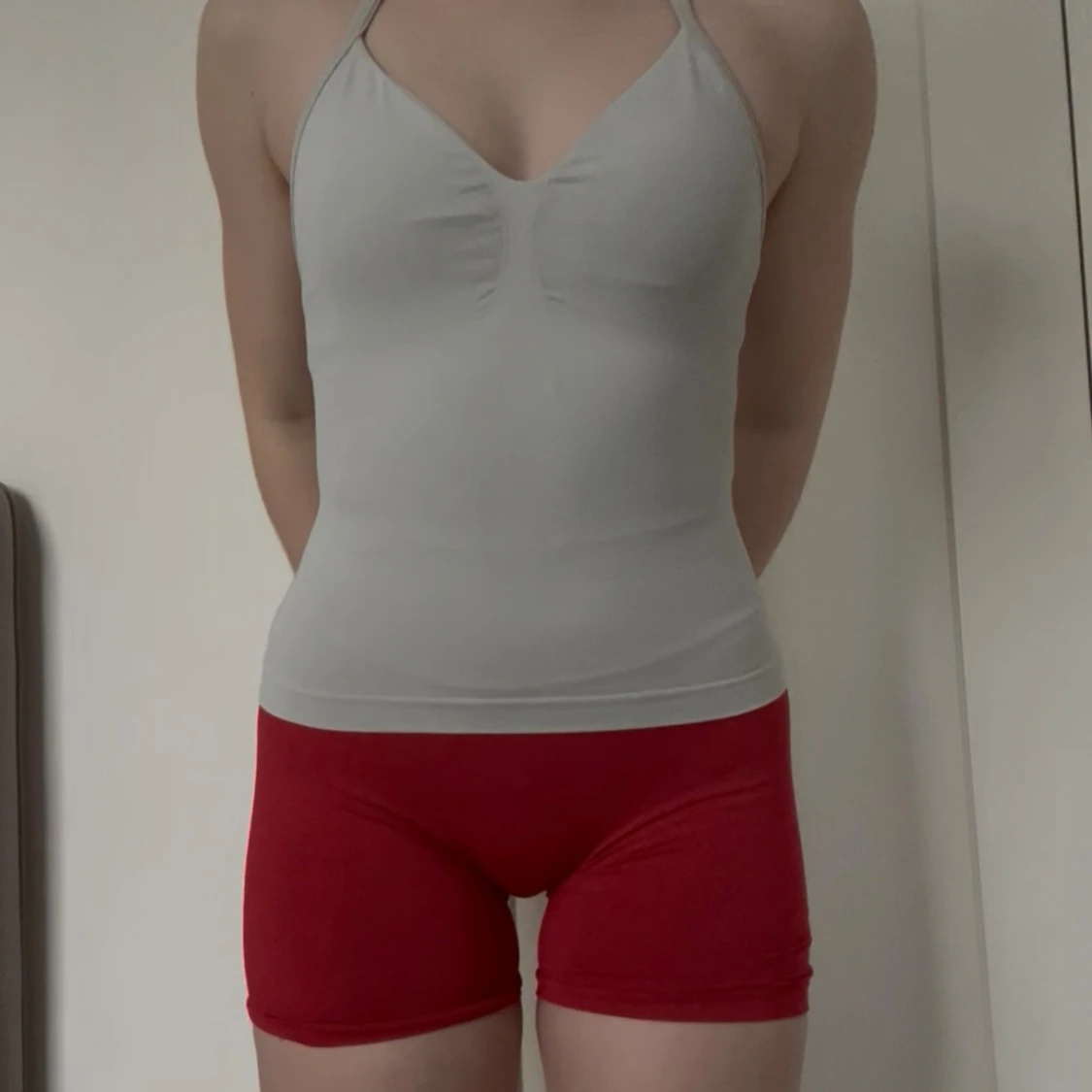 GTECH - Performance Cami Halter Top - Light grey (S) - 2