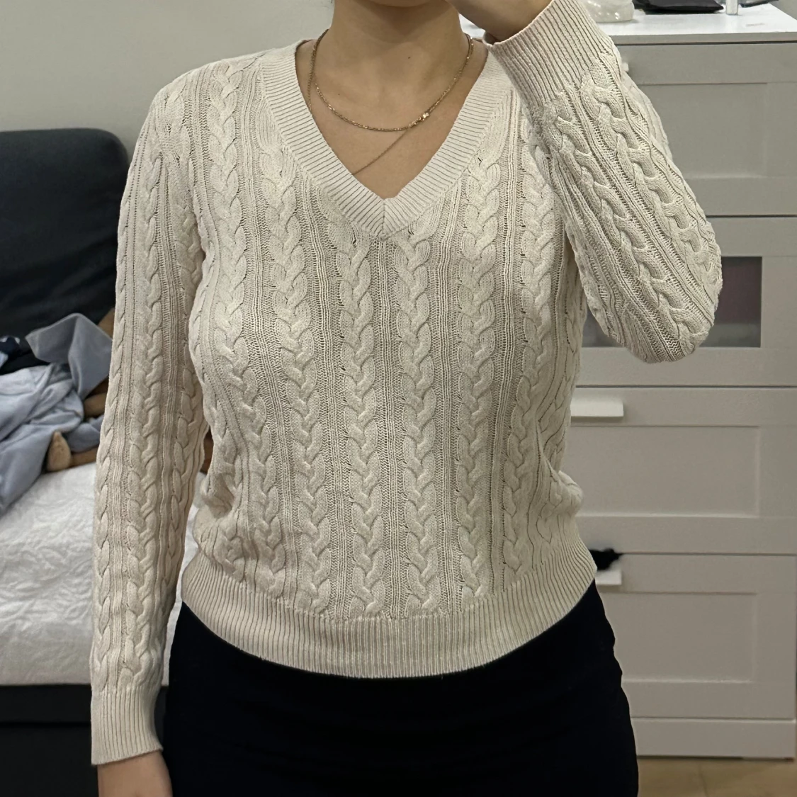 Stickad beige tröja från H&M  - 1