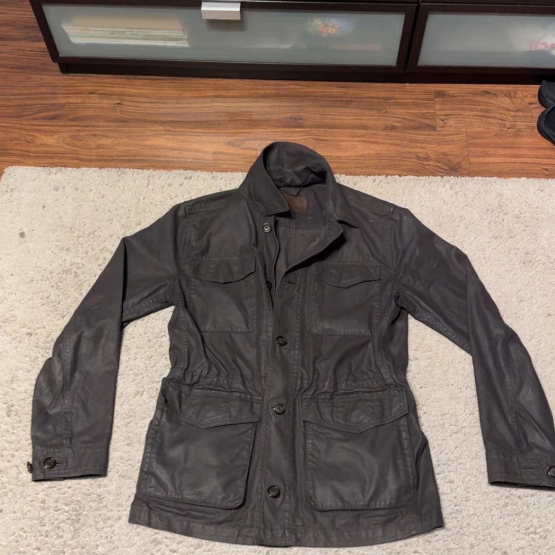 Grå parkajacka från Massimo Dutti - 1