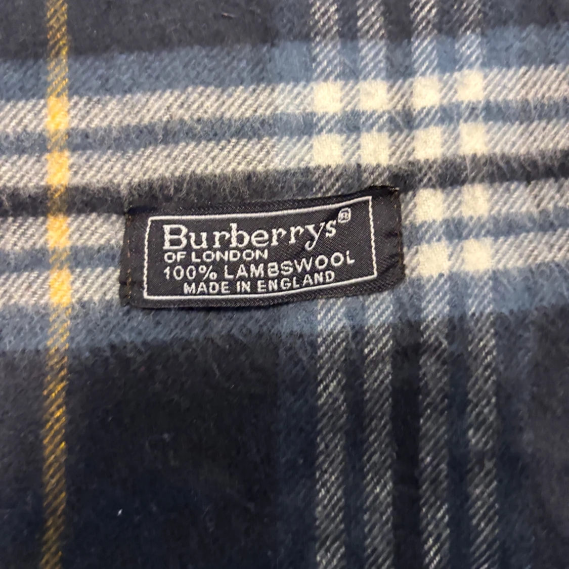 Mörkblå burberry scarf - 1