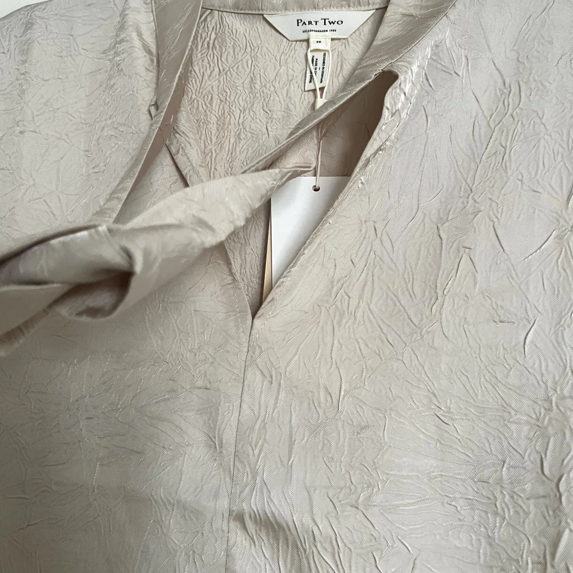 Kortärmad blus part two s/36 - 2