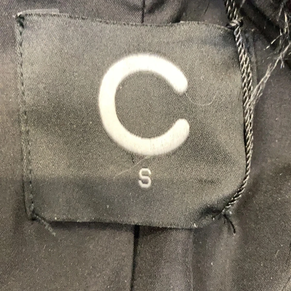 Svart pälsjacka från Cubus - 2