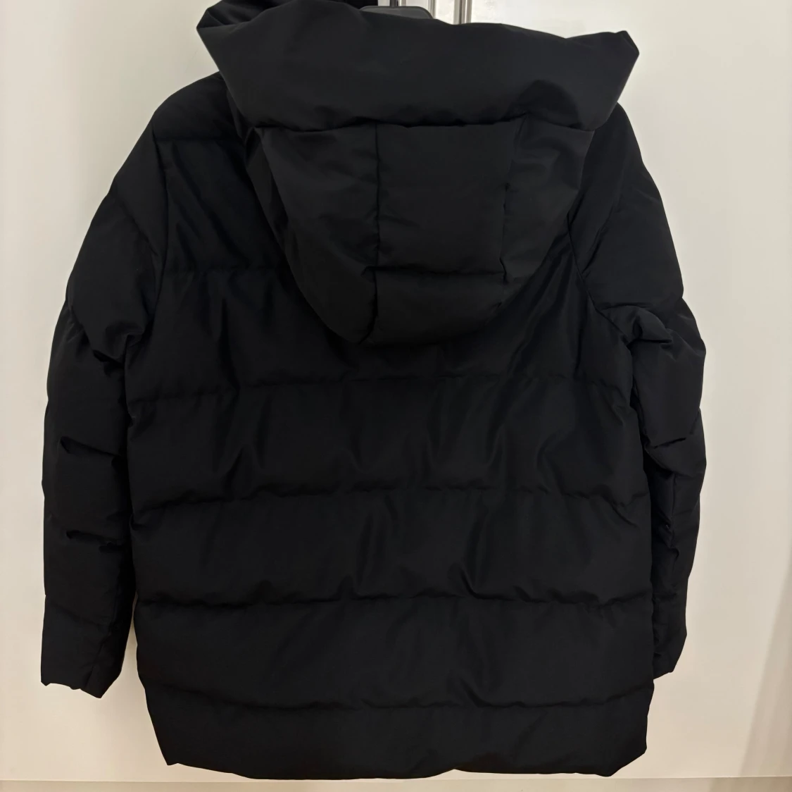 Svart pufferjacka från Everest - 2