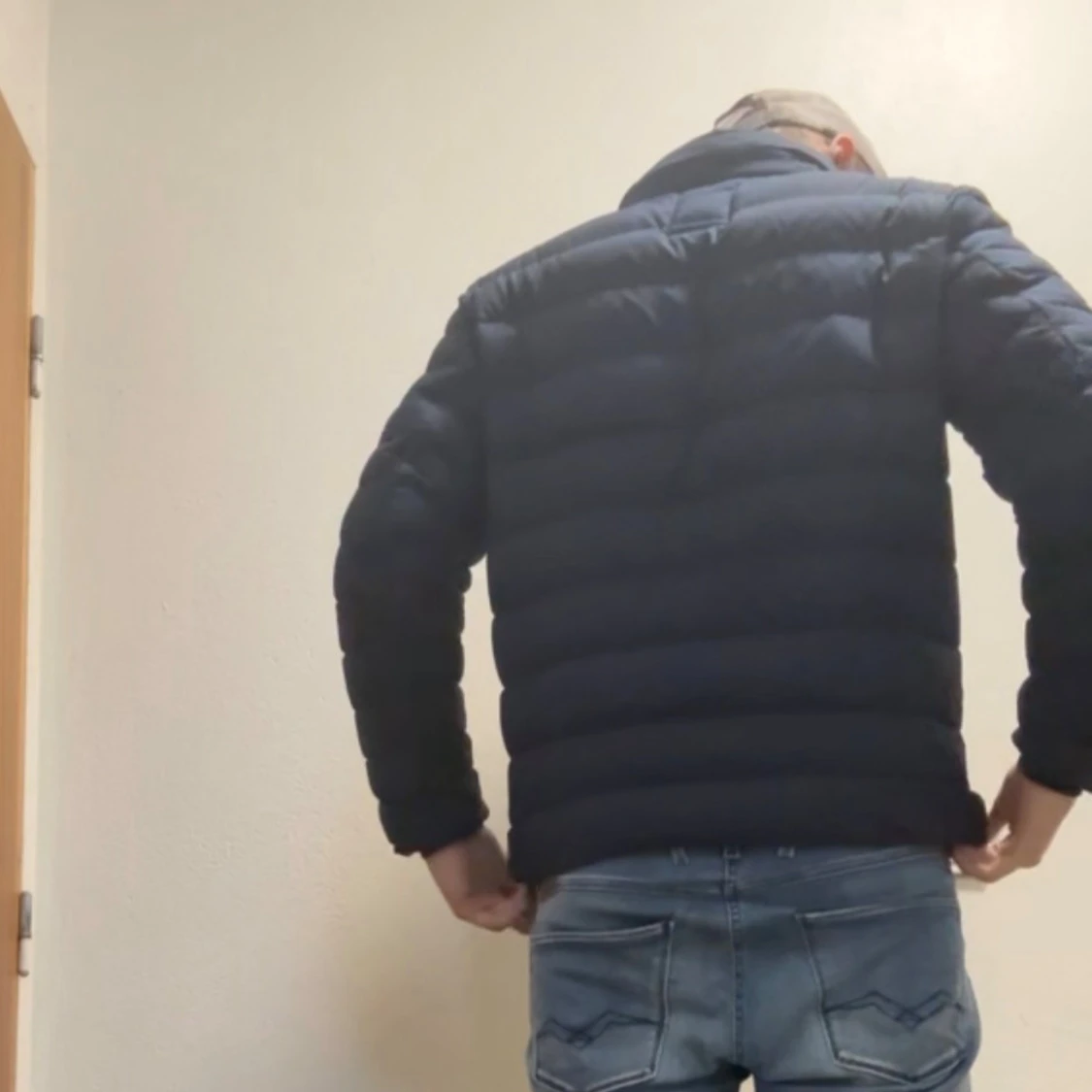 Mörkblå dunjacka från Colmar - 1