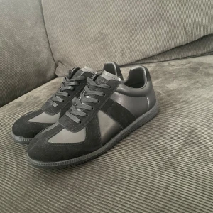 Maison Margiela skor - Sjukt feta maison margielas i ny skick perfekt inför hösten och vintern. 🍂🍂❄️❄️Pris kan diskuteras