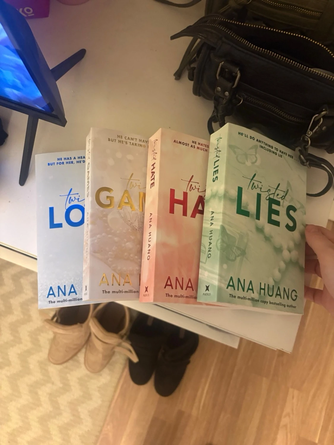 Twisted-serien av Ana Huang