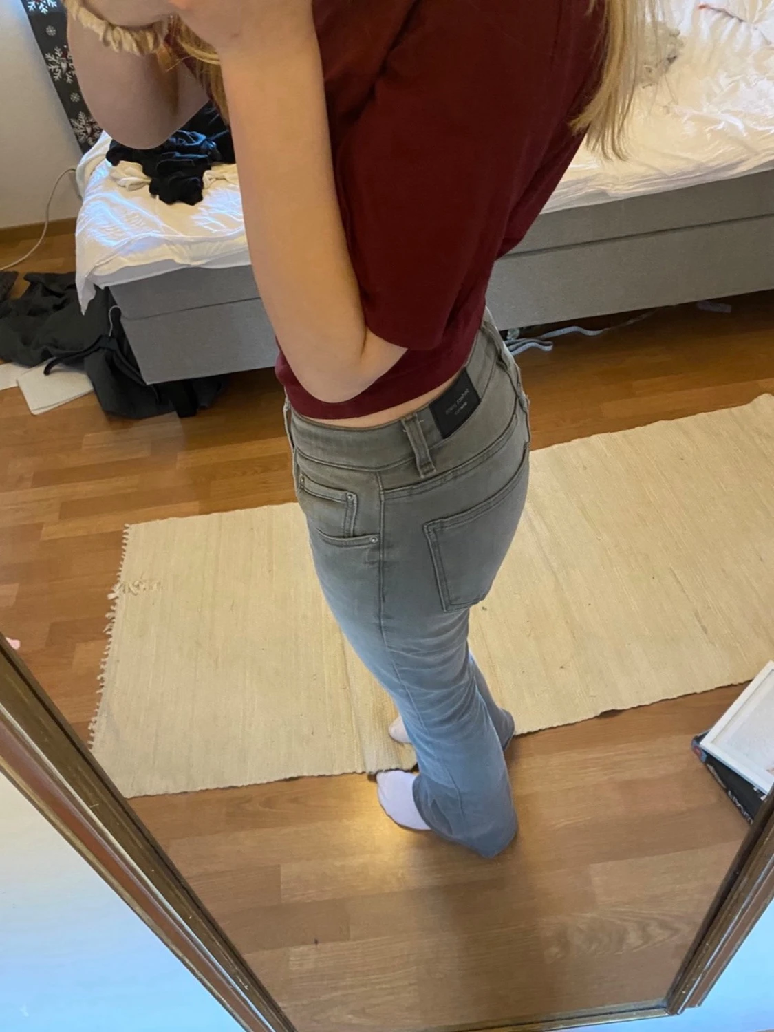 Grå jeans  - 2
