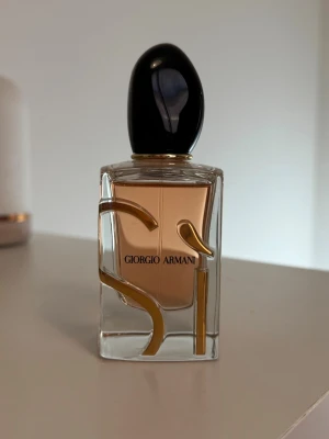 Giorgio Armani Si parfym - 50ml - som ny