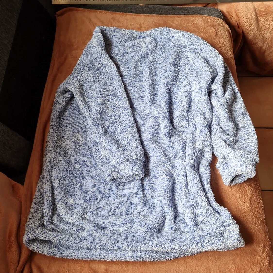 Mysig blå fluffig tröja i polyester - 3