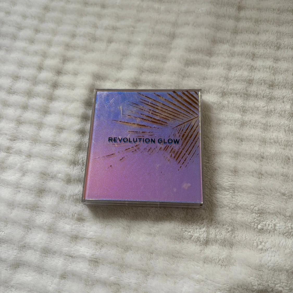 Revolution Glow ögonskuggspalett