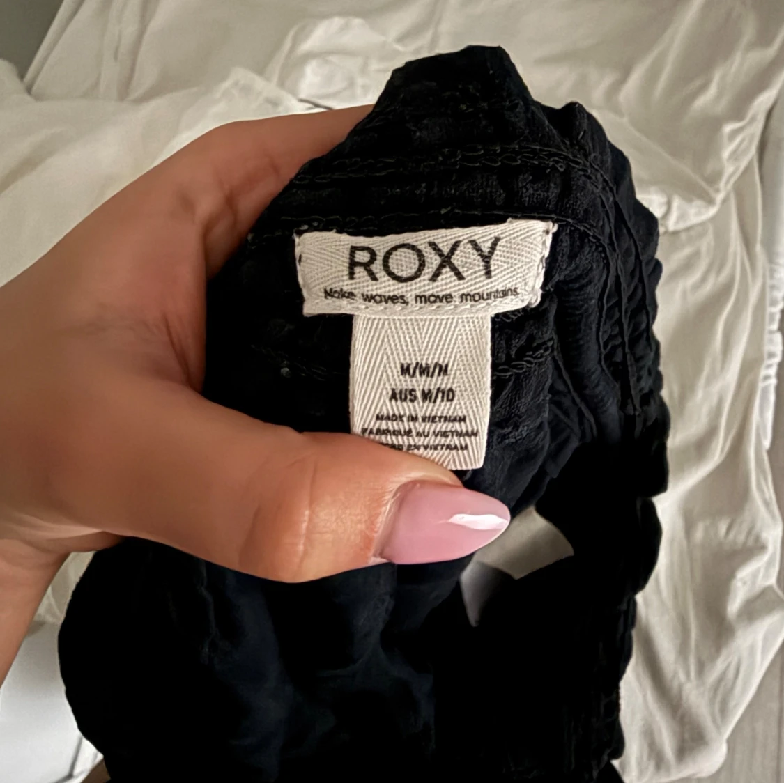 Svarta linnebyxor från Roxy - 1