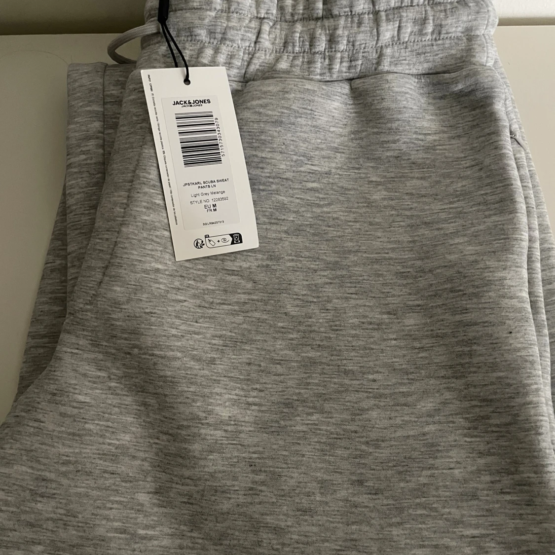 Grå mjukisbyxor Jack & Jones M - 3