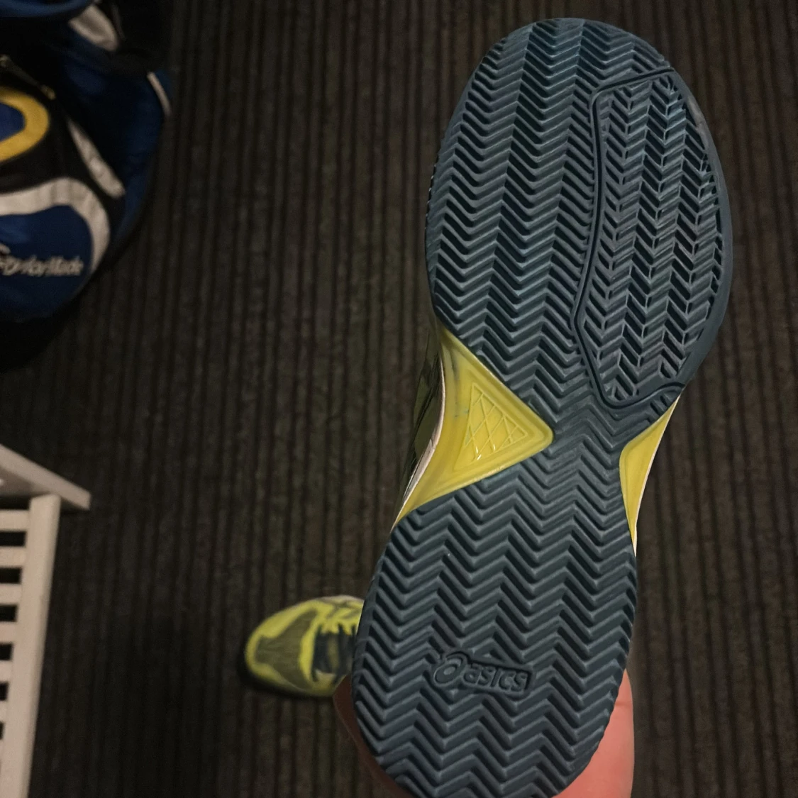 Asics gula och blå tennisskor/padelskor  - 1