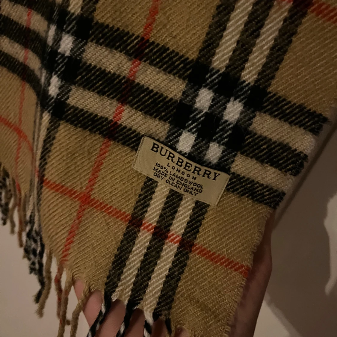 Rutig halsduk från Burberry i ull - 1