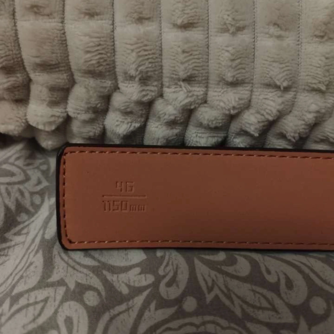 Snyggt svart bälte  - 2