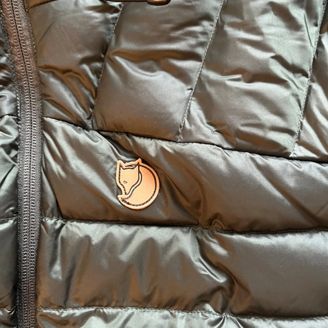 Grön lång dunjacka från Fjällräven - 2