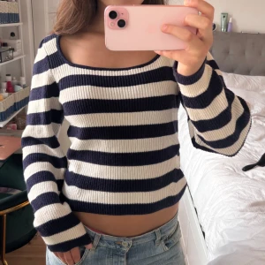 Stickad topp  - Så fin randig stickad topp