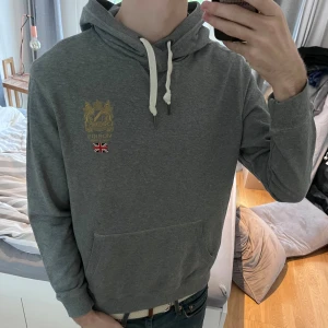 Morris hoodie - Snygg grå hoodie från Morris | Står storlek L men sitter mer som M | Mycket bra skick✅|