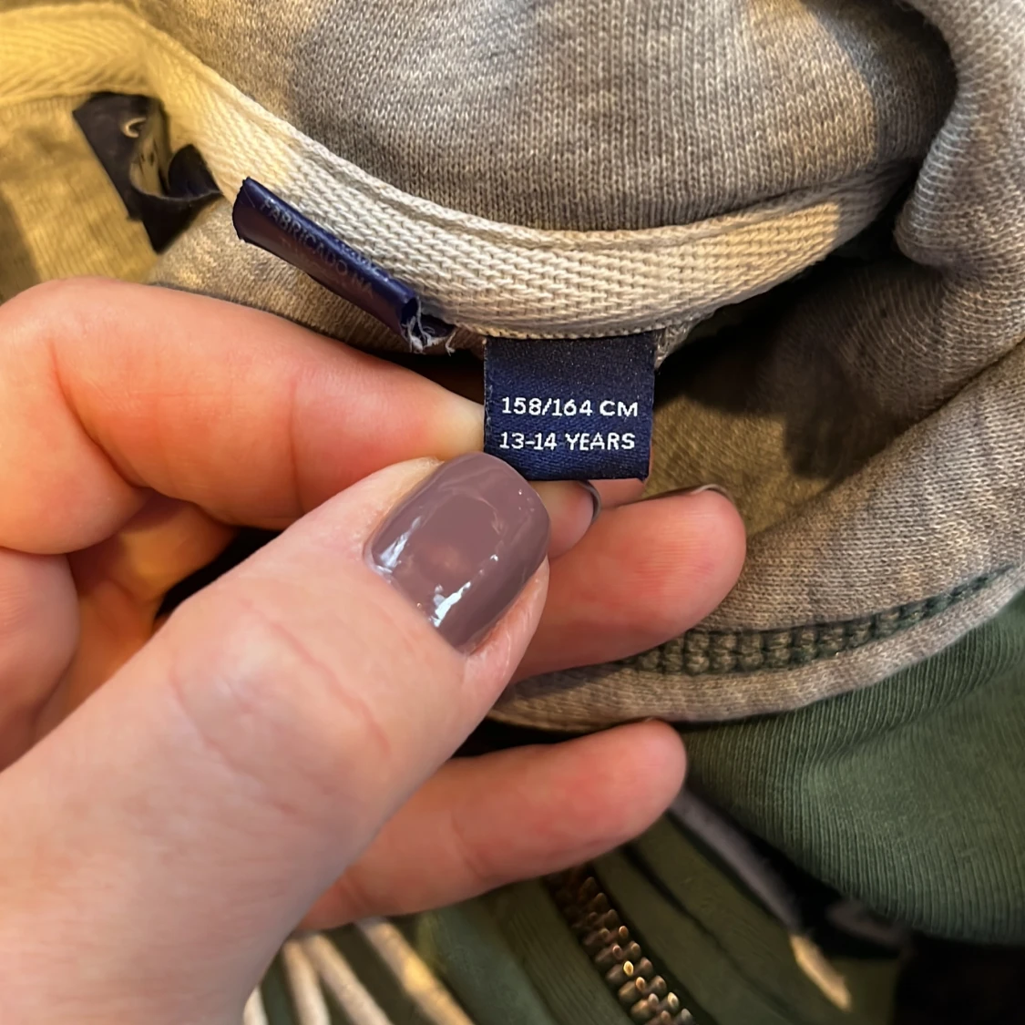 Grön ungdoms hoodie från GANT med dragkedja - 2