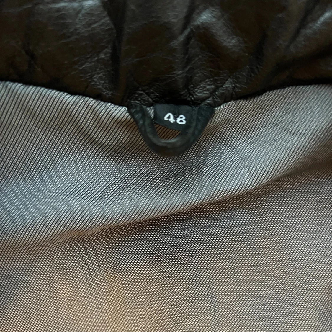 Svart skinnkavaj från Prestige - 1