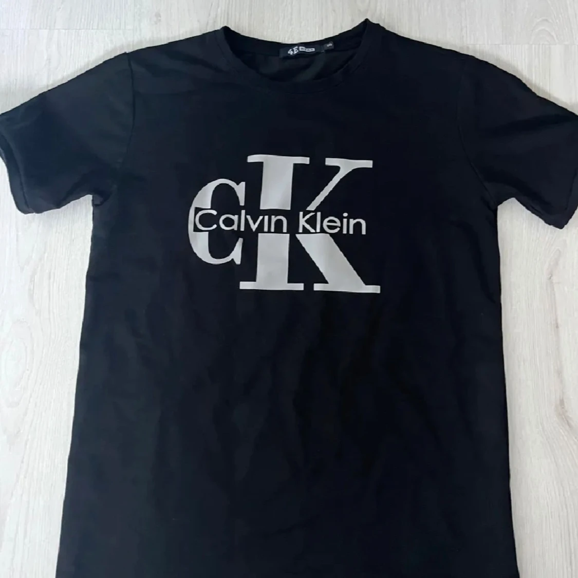Svart Calvin Klein t-shirt med tryck