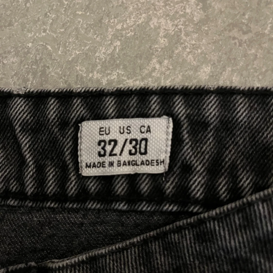 Svarta jeans från SBN i storlek 32/30 - 1