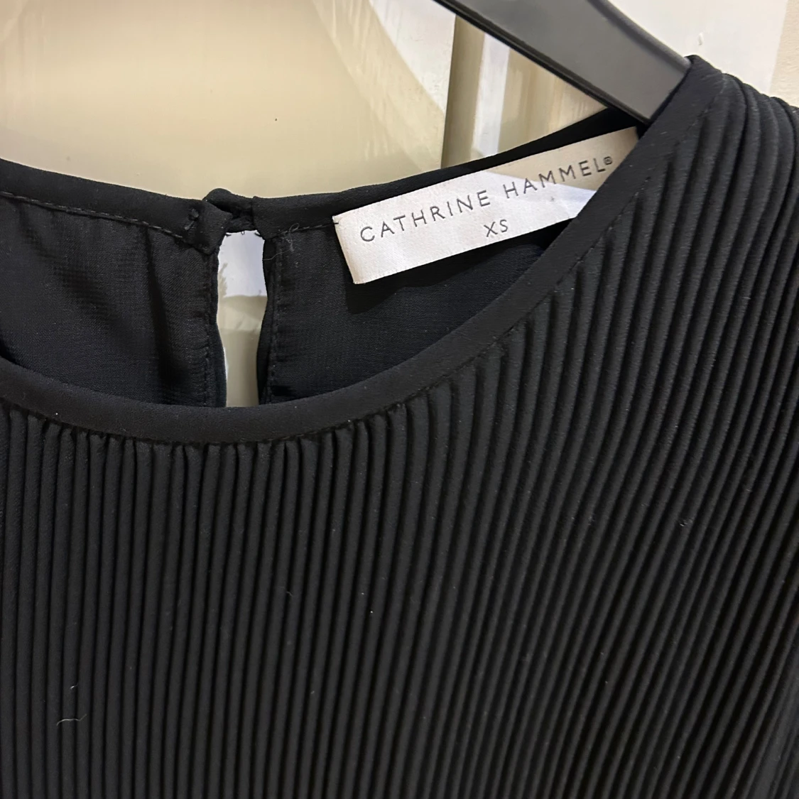  Ny supersnygg Svart plisserad klänning Cathrine Hammel - 1