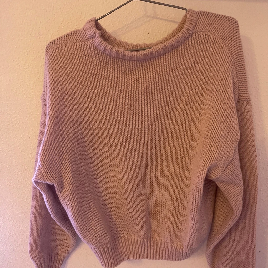 Stickad tröja  - 1