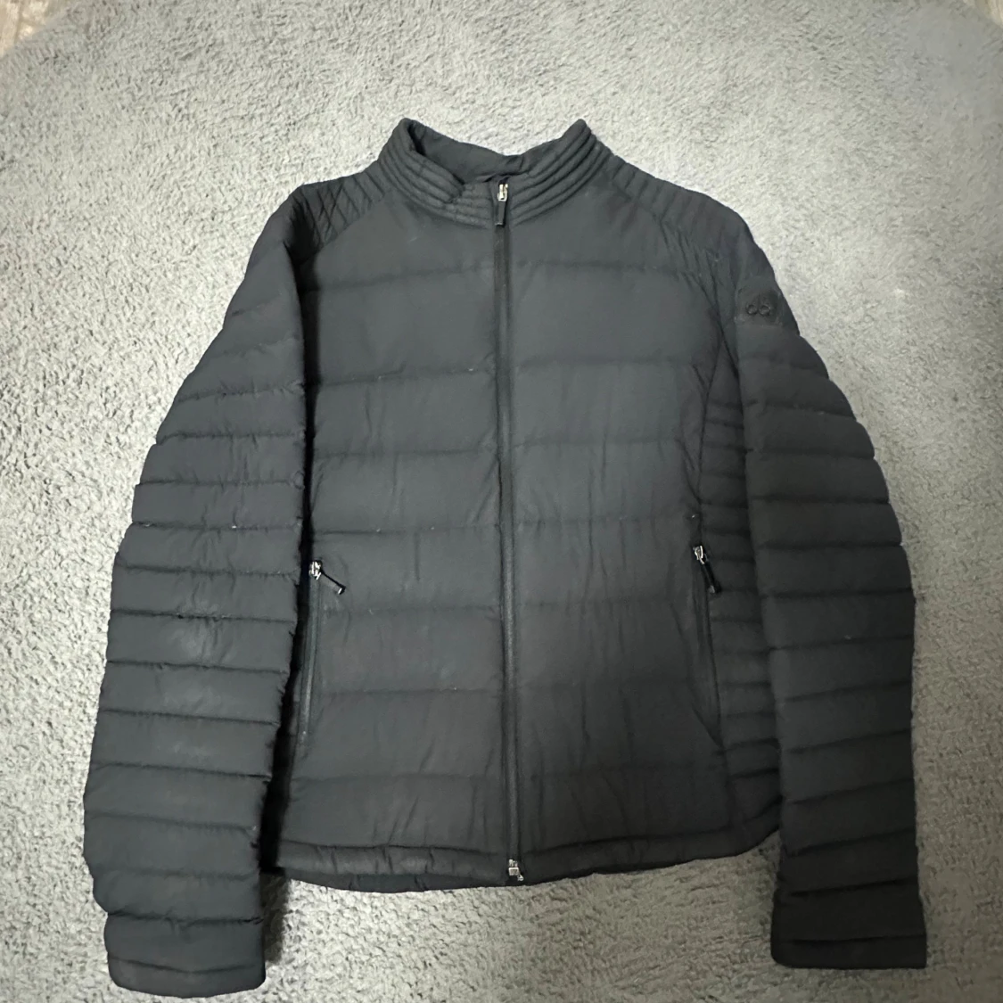 Svart pufferjacka Moose Knuckles XL