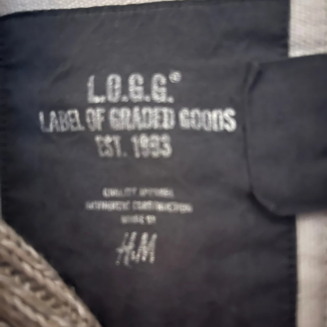 Grå stickad polotröja från L.O.G.G. - 2