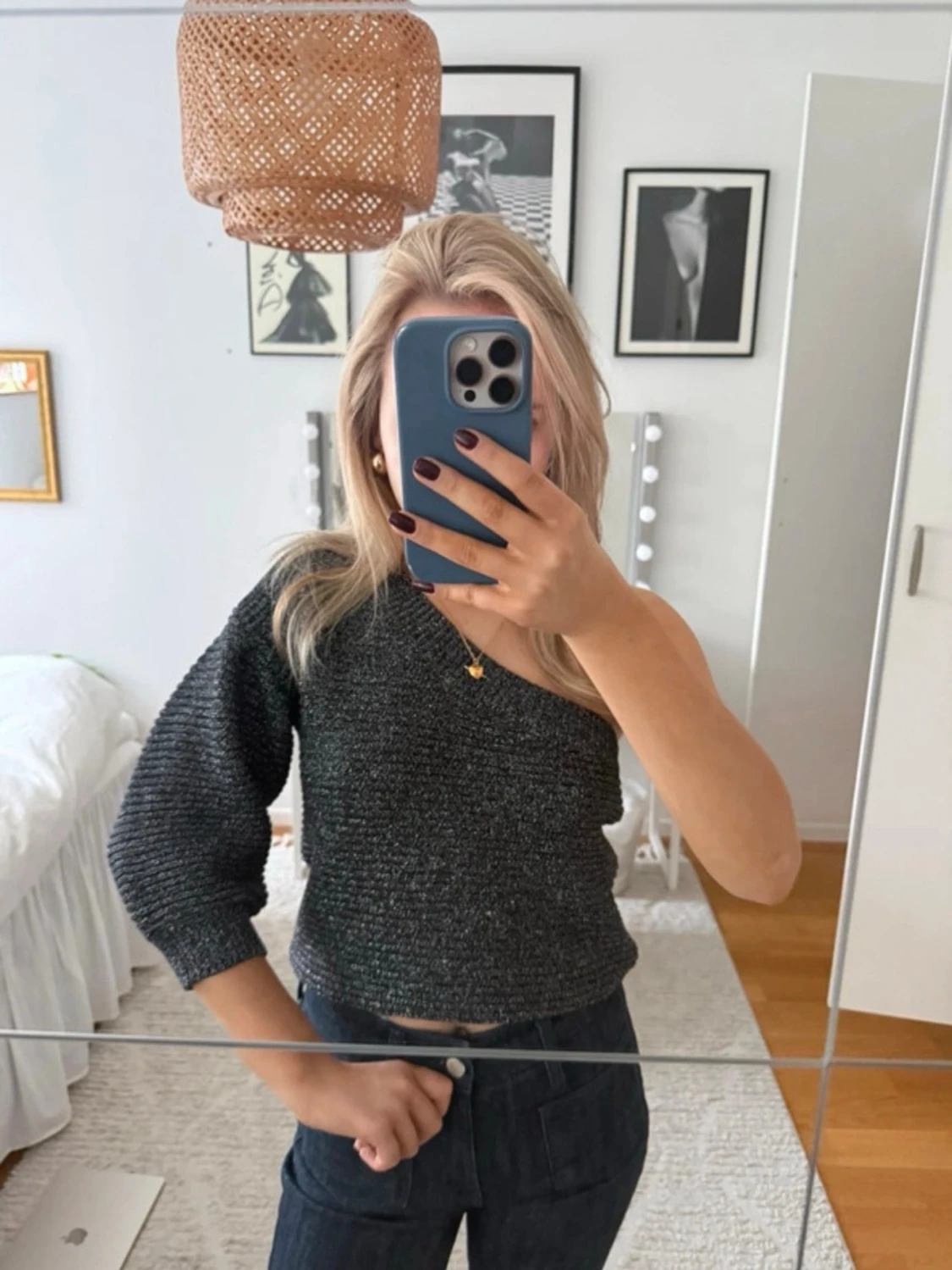 Glittrig One shoulder topp