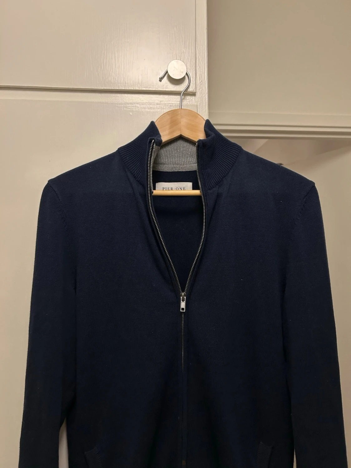 Mörkblå ziptröja från Pier One - 1