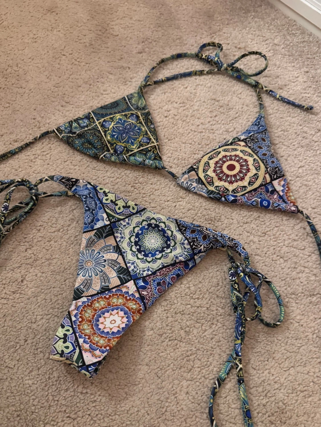 Färgglad bikini - 1