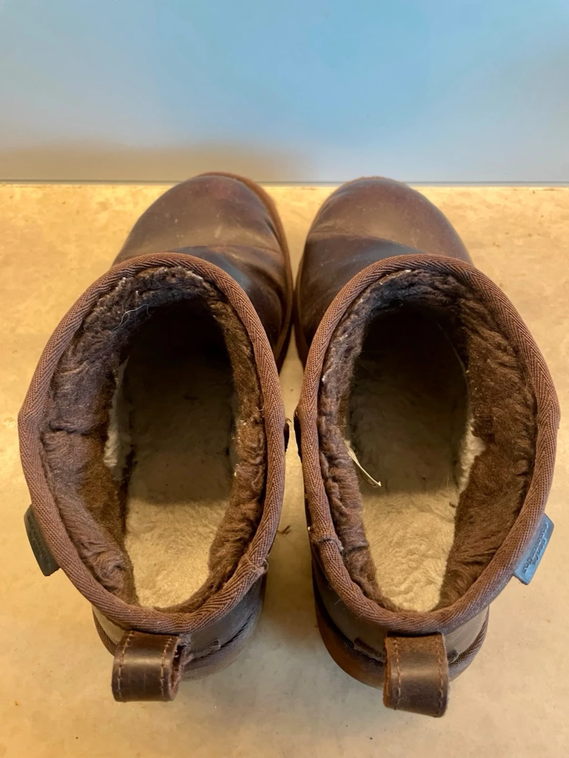 Bruna UGG Storlek 42 - 5