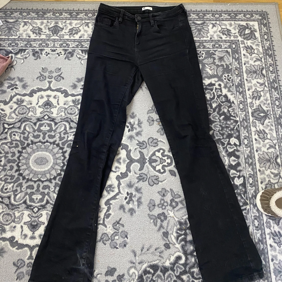 Svarta bootcut jeans med stretch - 1