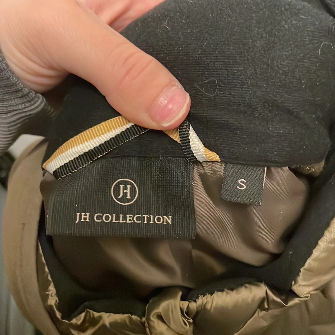 Guldig/grön jacka från JH Collection - 2